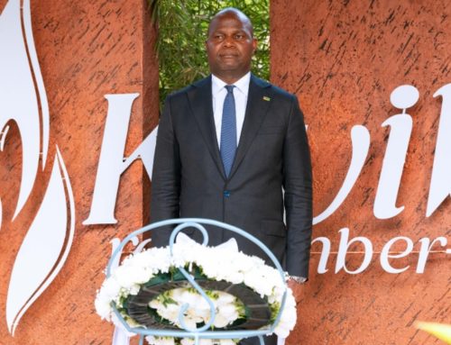 Mozambique’s President Daniel Chapo honours victims at Kigali Genocide Memorial